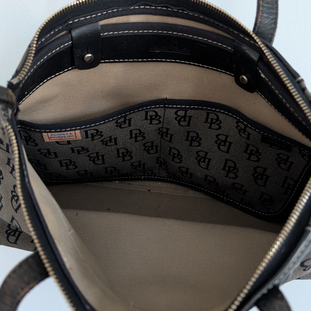 Dooney and Bourke Vintage Signature Monogram Tassel Purse Black - Picture 4 of 12